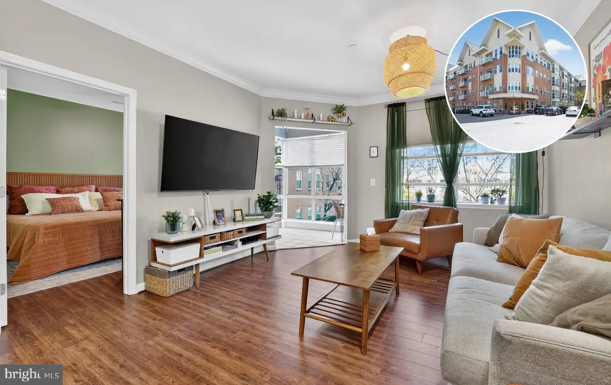 23 Pierside Dr #215, Baltimore, MD 21230 - #1