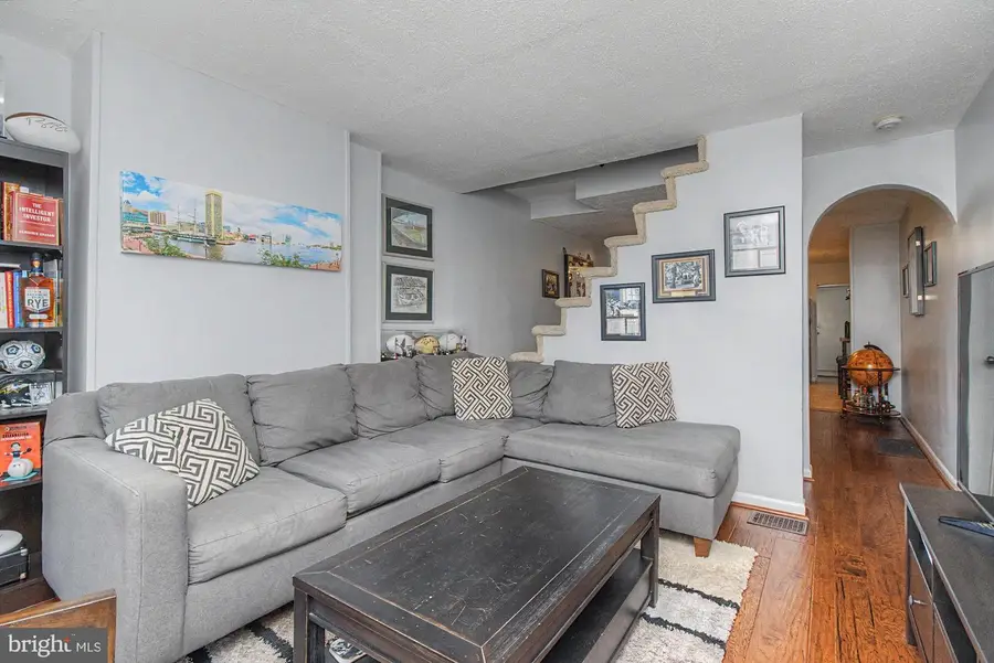 1303 Clarkson St, Baltimore, MD 21230 - #3