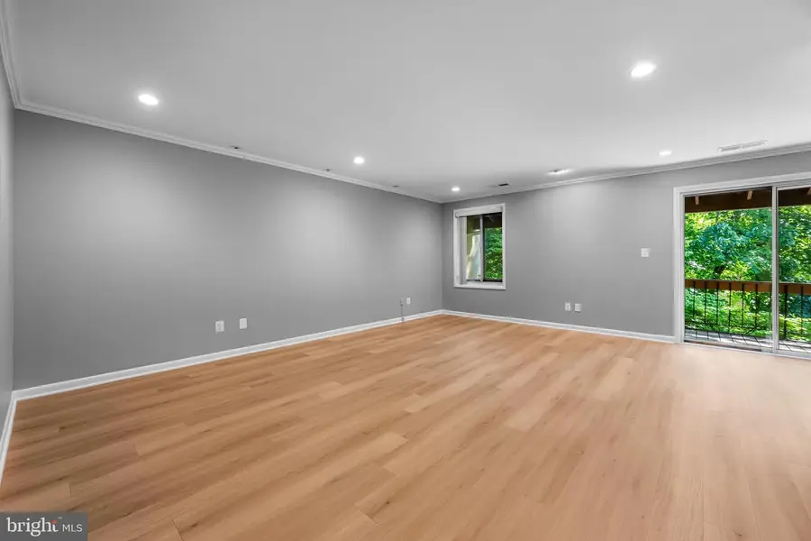 16 Cross Keys Rd #16e, Baltimore, MD 21210 - #3