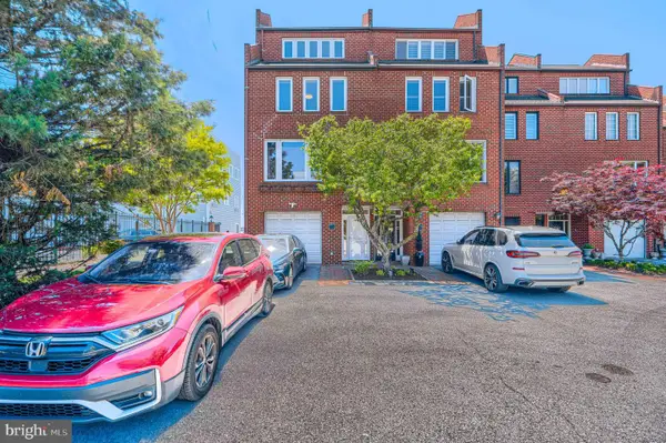 2439 Boston St, BALTIMORE, MD 21224