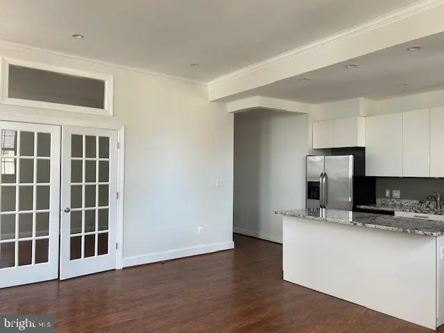 1 E Chase St #305, Baltimore, MD 21202 - #2