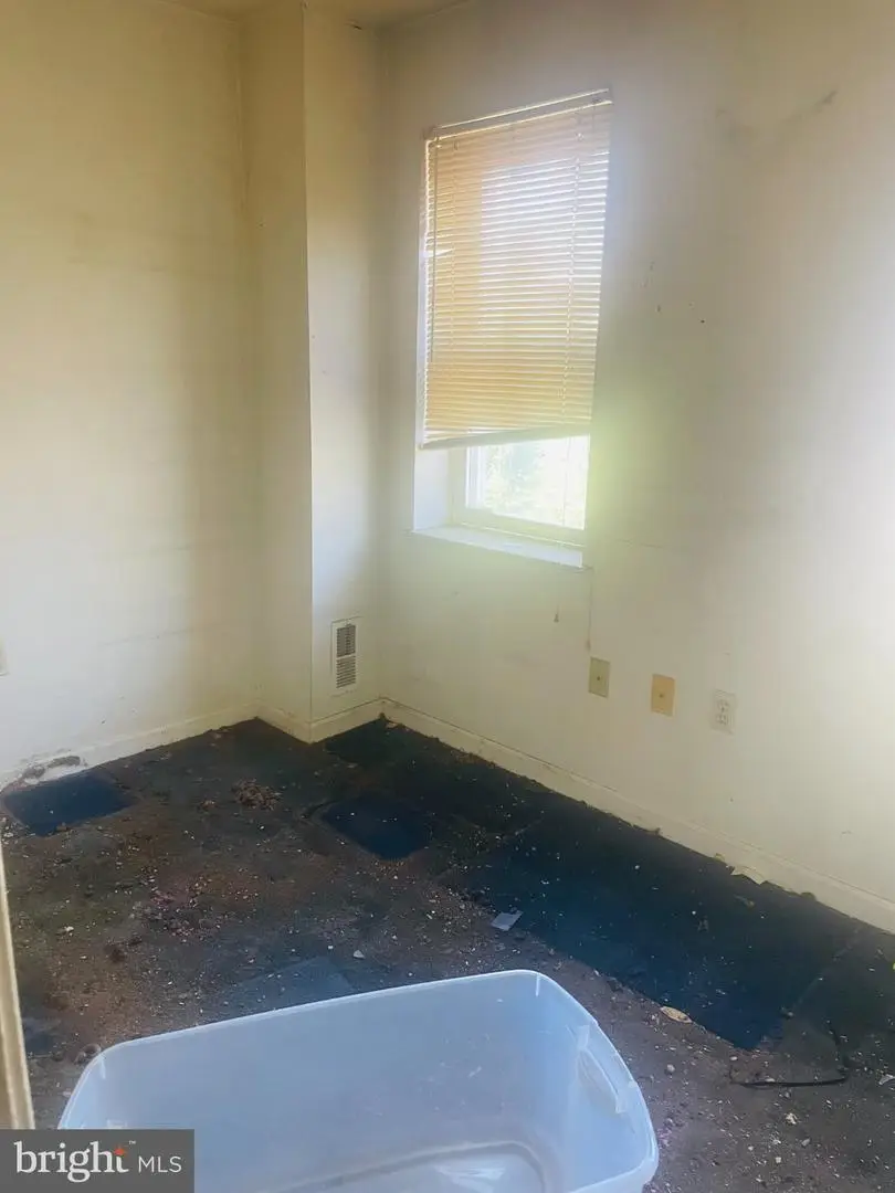 102 5 1/2 St, Baltimore, MD 21224 - #3