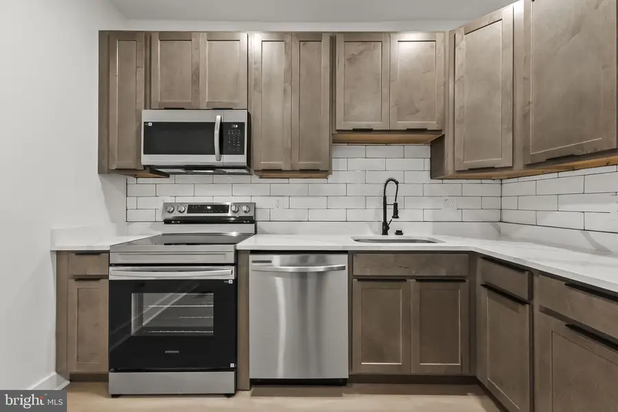 2117 Clifton Ave, Baltimore, MD 21217 - #3