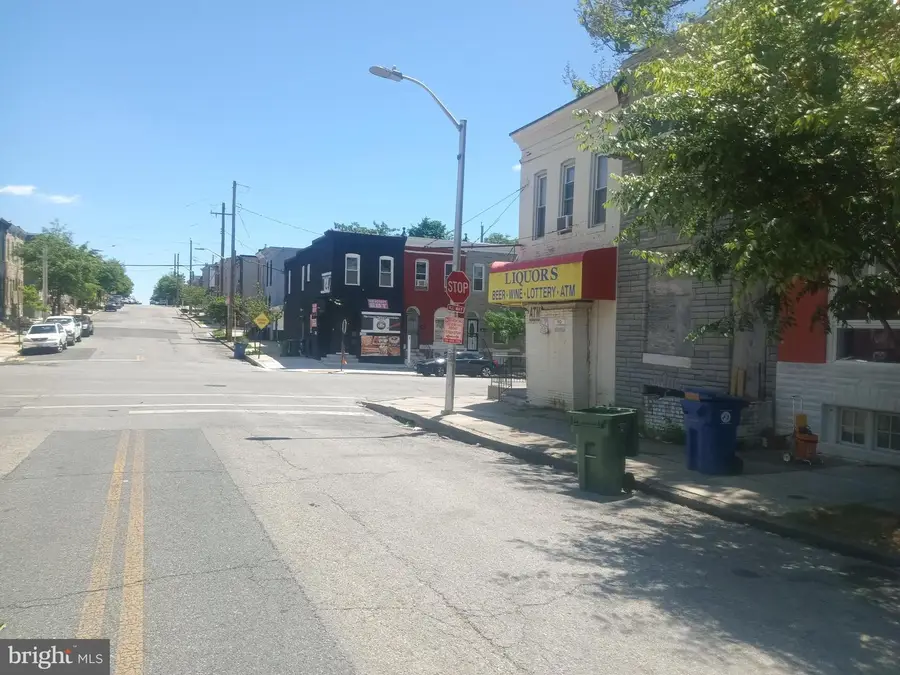 2441 E Hoffman St, Baltimore, MD 21213 - #3