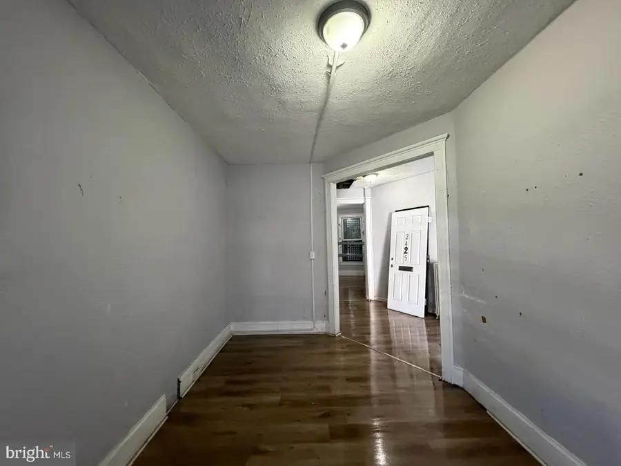 2425 Mcculloh St, Baltimore, MD 21217 - #3
