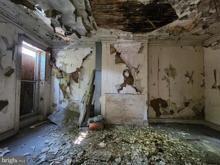 526 N Fulton Ave, Baltimore, MD 21223 - #3