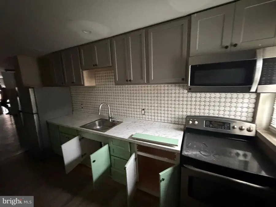 1535 Holbrook St, Baltimore, MD 21202 - #2