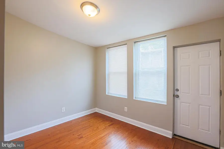 5 Curley St, Baltimore, MD 21224 - #2