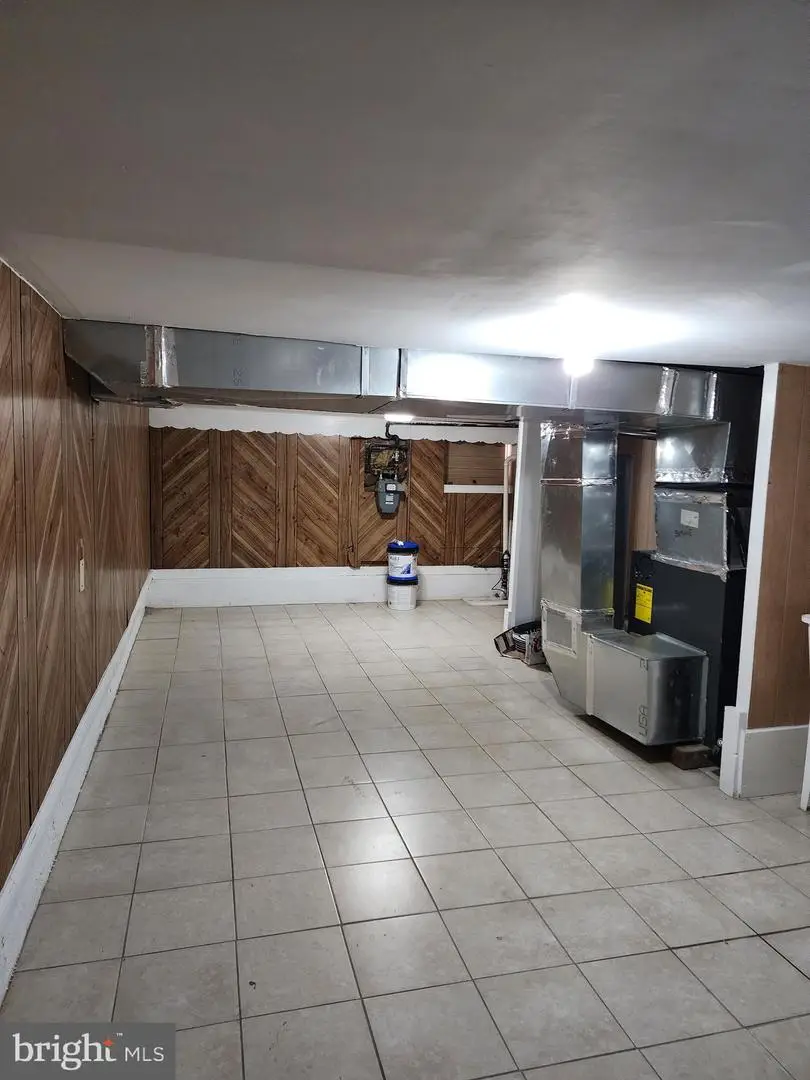 1942 Mchenry St, Baltimore, MD 21223 - #3