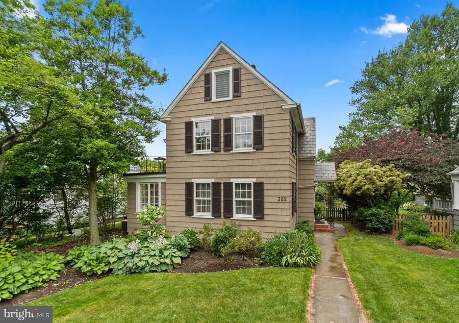 322 Saint Dunstans Rd, Baltimore, MD 21212 - #2
