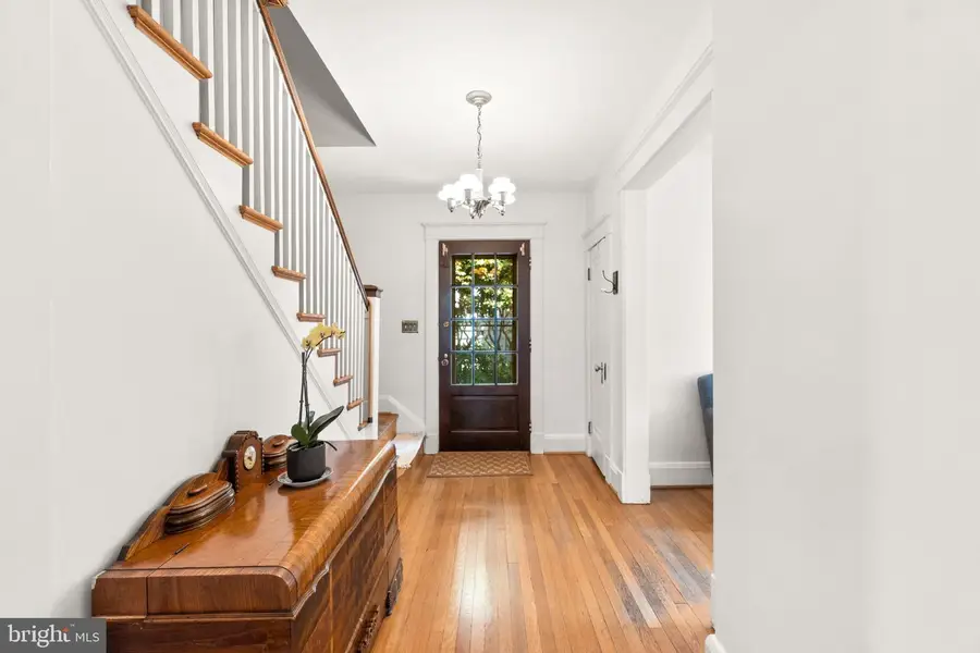 322 Saint Dunstans Rd, Baltimore, MD 21212 - #3