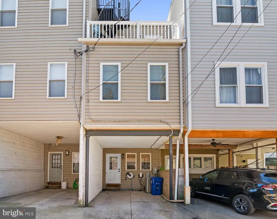 2912 Dillon St, Baltimore, MD 21224 - #3