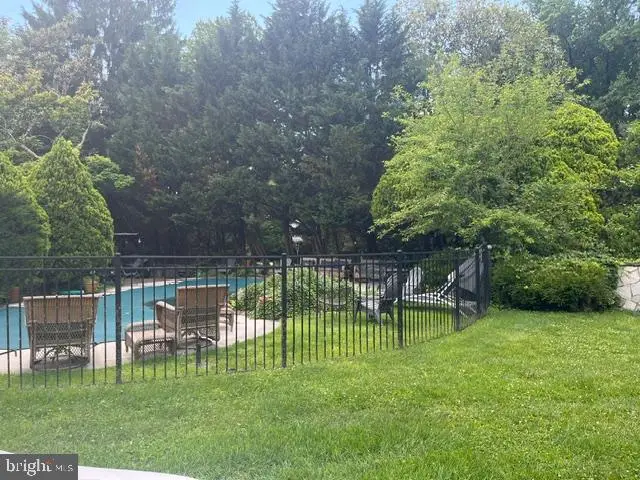902 W Northern Pkwy, Baltimore, MD 21210 - #2