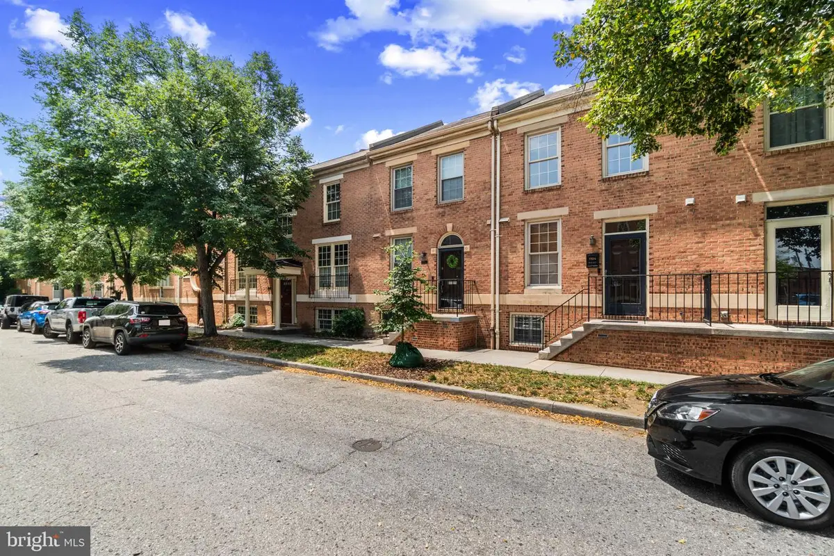 1104 S Streeper St, Baltimore, MD 21224 - #1