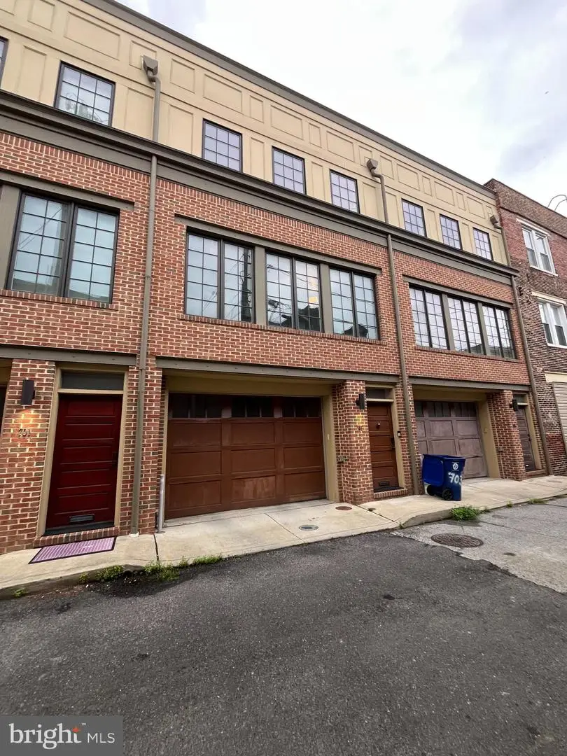 703 S Durham St, Baltimore, MD 21231 - #2