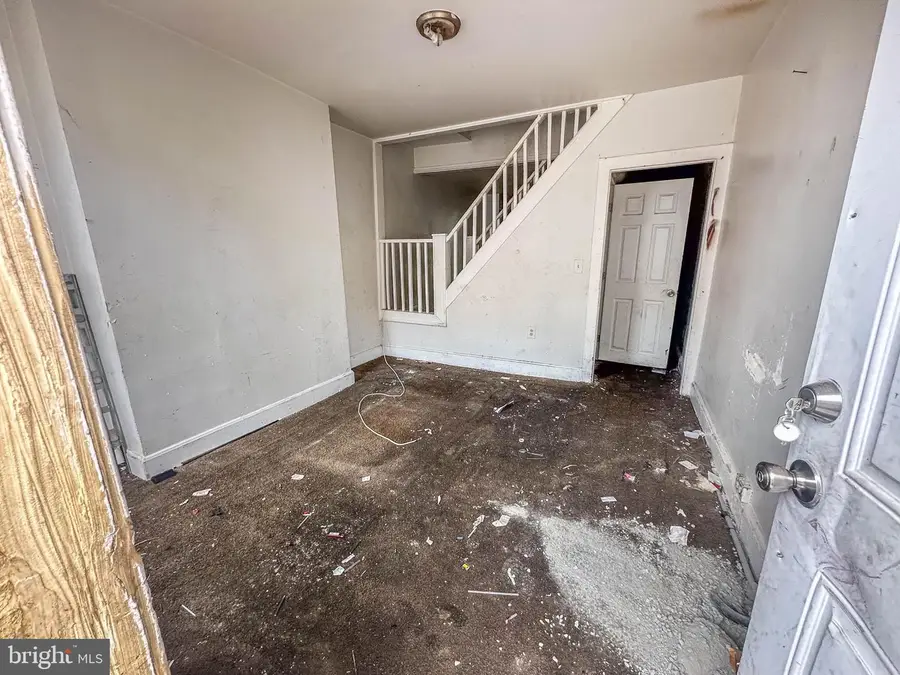 2114 Vine St, Baltimore, MD 21223 - #2