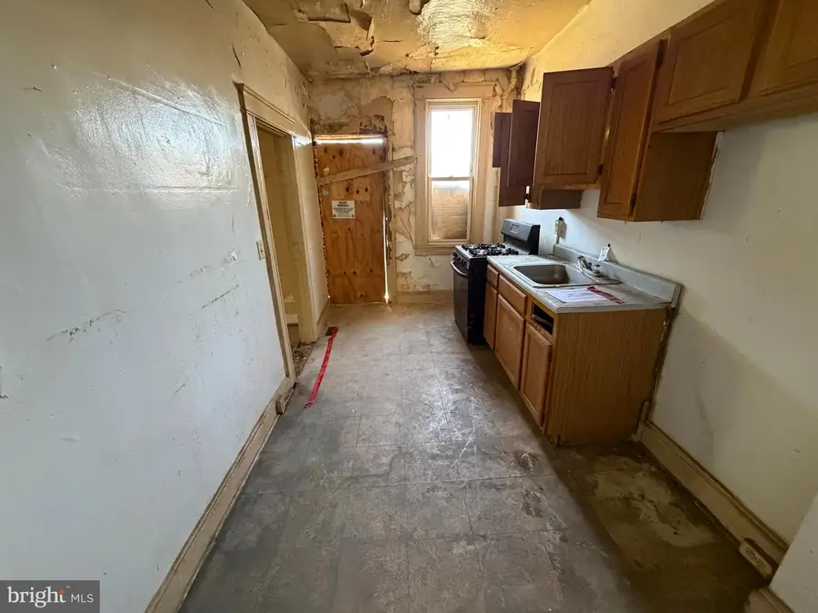 1505 Appleton St, Baltimore, MD 21217 - #3