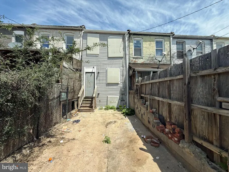 1621 Mchenry St, Baltimore, MD 21223 - #2