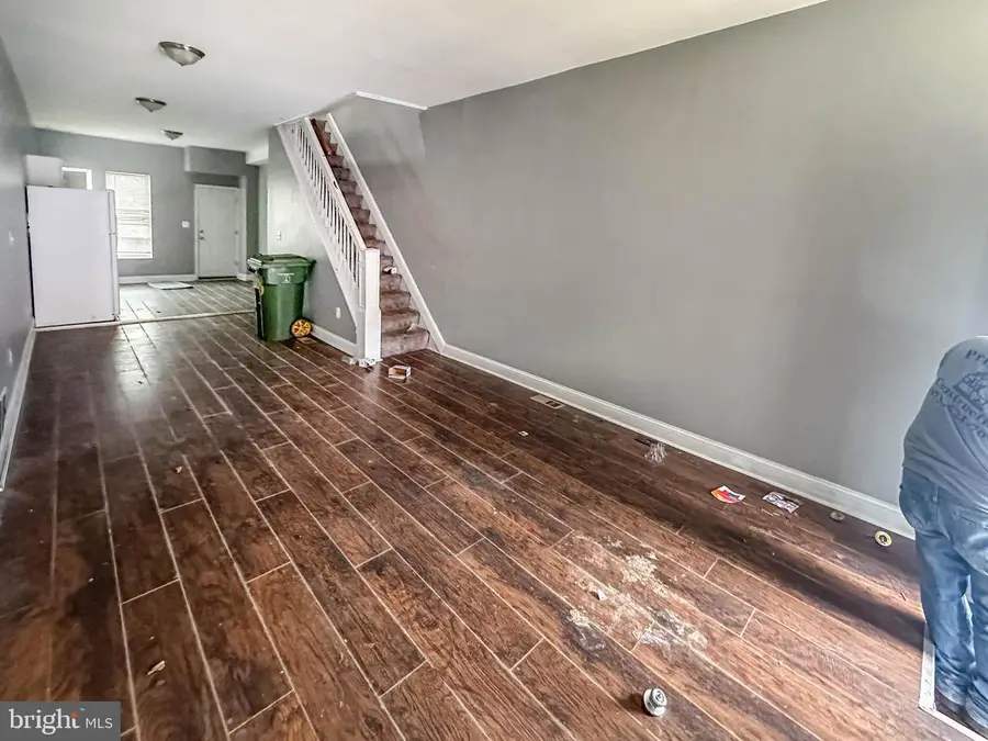 2556 W Fairmount Ave, Baltimore, MD 21223 - #2