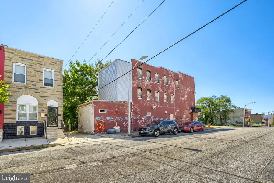 2044 Walbrook Ave, Baltimore, MD 21217 - #2