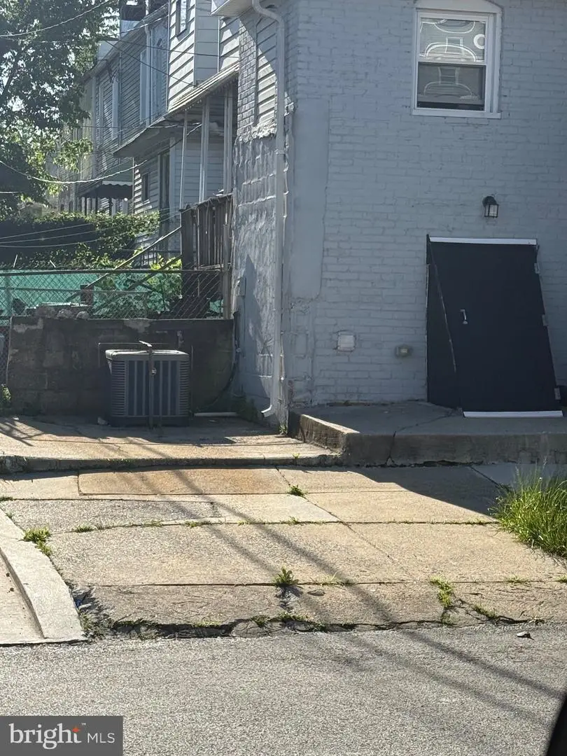 2954 Arunah Ave, Baltimore, MD 21216 - #2