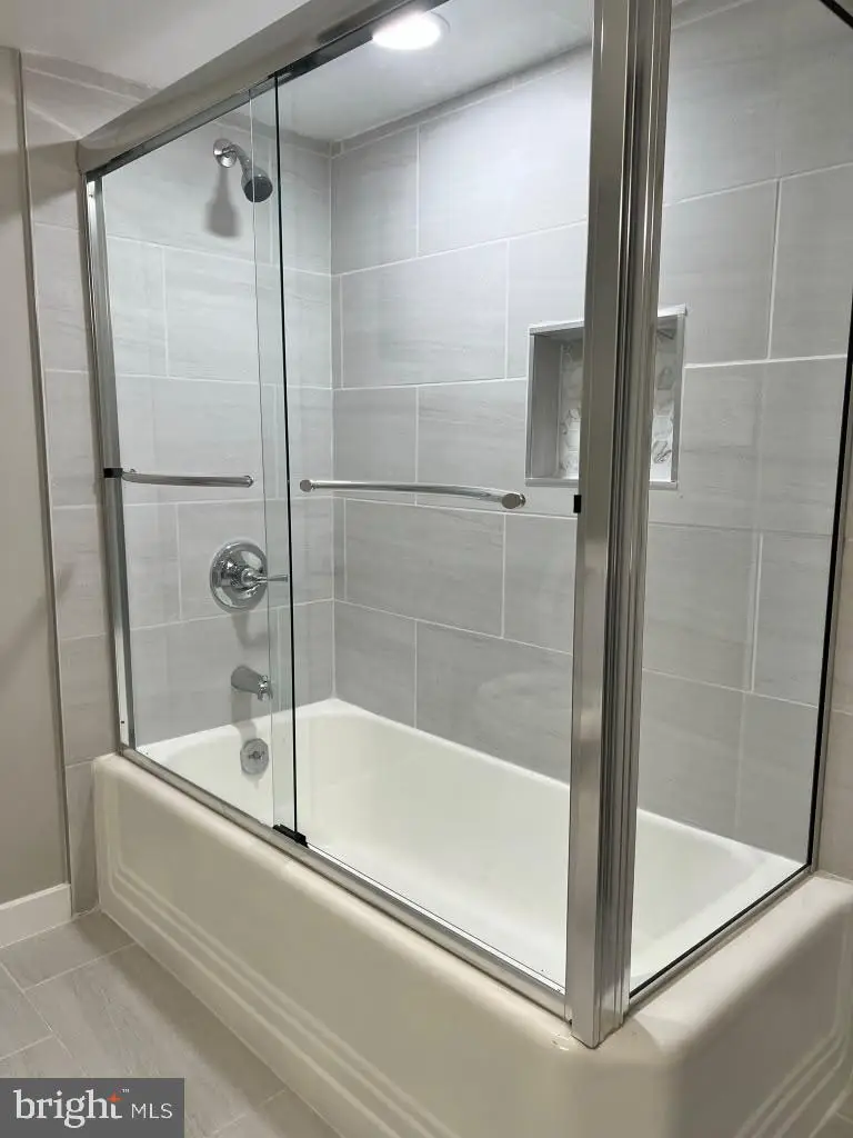 739 Linnard St, Baltimore, MD 21229 - #3