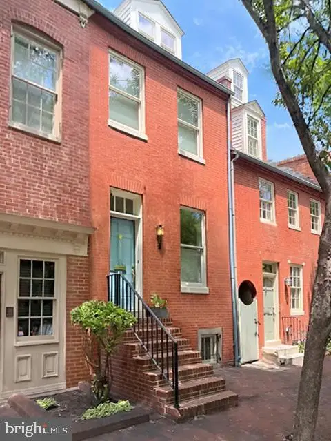 112 W Lee St, BALTIMORE, MD 21201