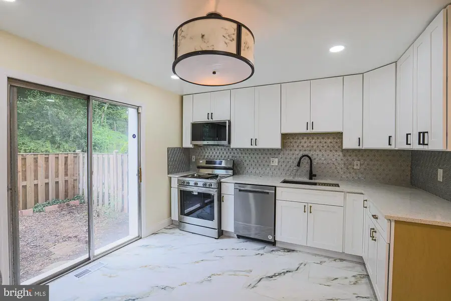 1906 Greenhaven Dr, Baltimore, MD 21209 - #3