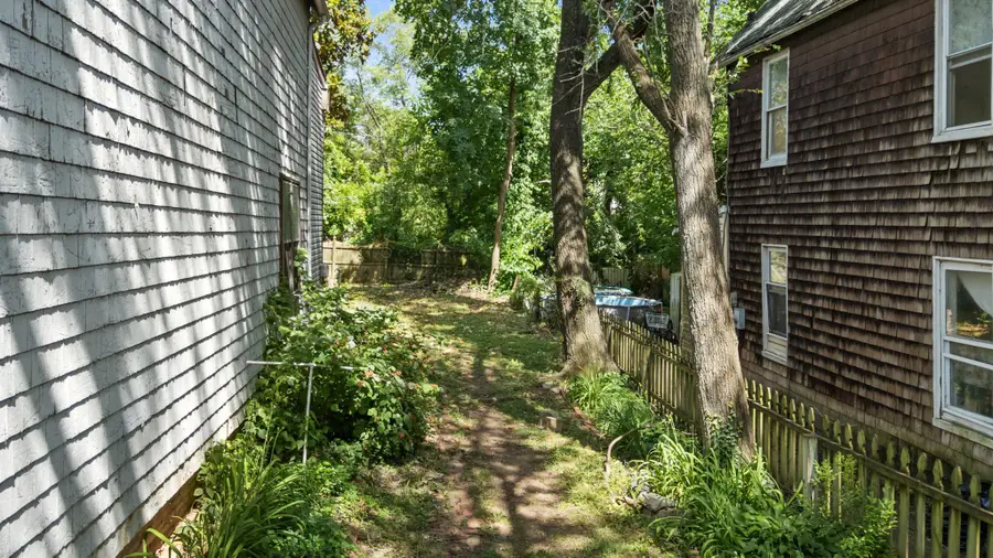 3405 Barclay St, Baltimore, MD 21218 - #2