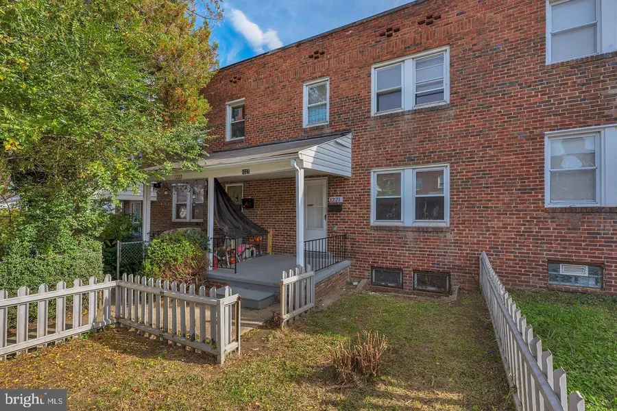 1221 Ashburton St, Baltimore, MD 21216 - #2