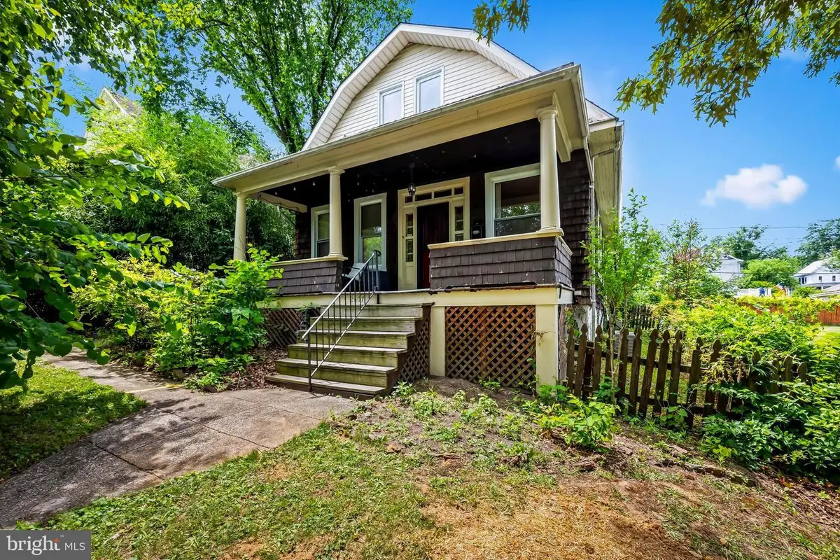 2607 Goodwood Rd, Baltimore, MD 21214 - #1