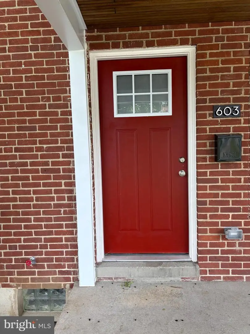 603 Brisbane Rd, Baltimore, MD 21229 - #3