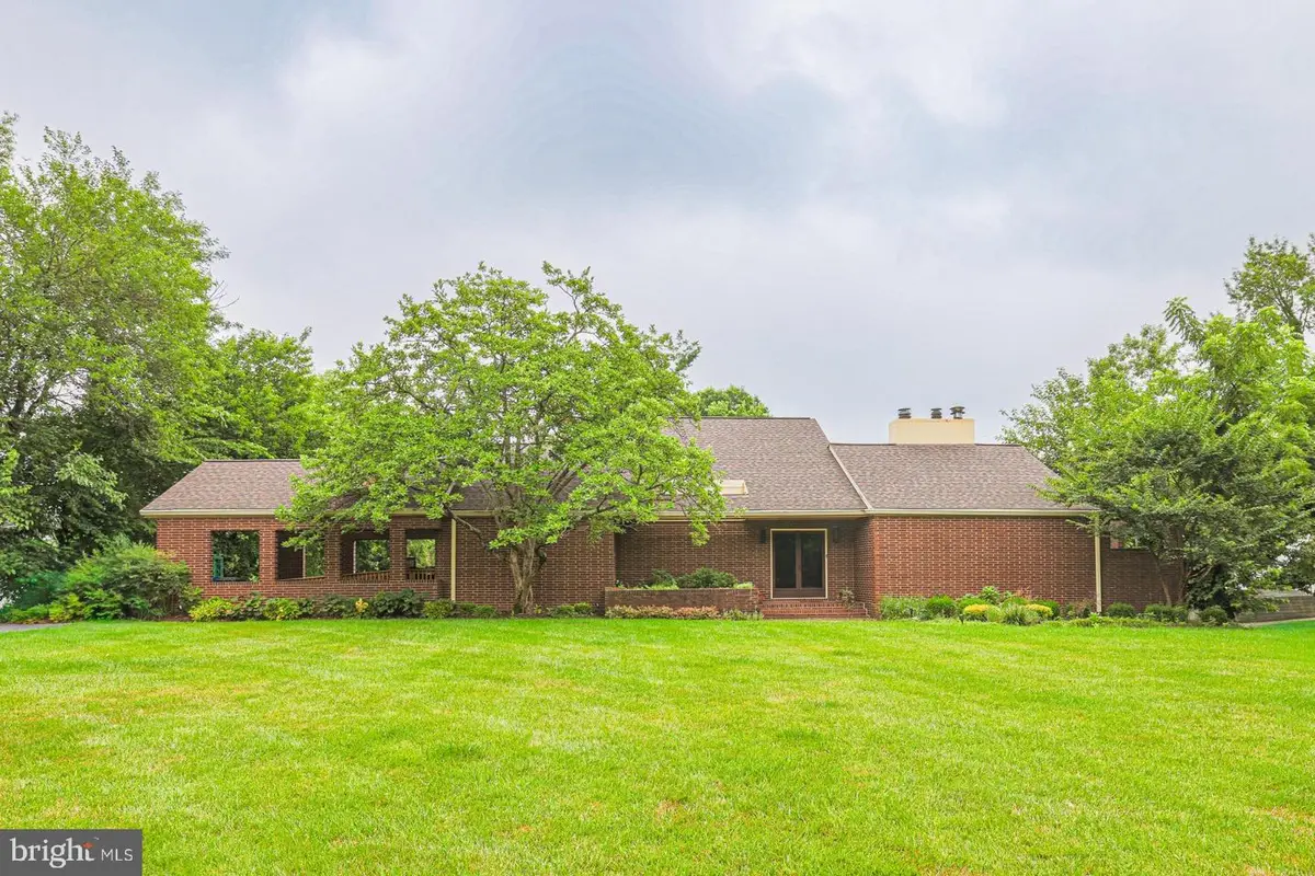 3409 Labyrinth Rd, Baltimore, MD 21215 - #1