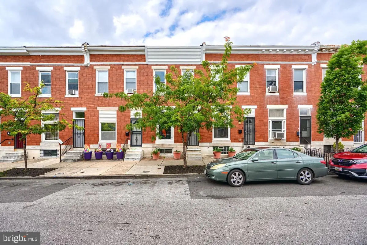 826 N Kenwood Ave, Baltimore, MD 21205 - #1