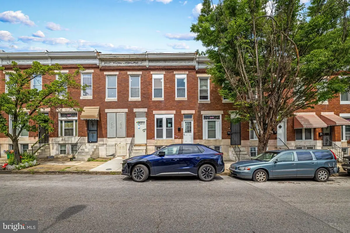 2423 Mcculloh St, Baltimore, MD 21217 - #1