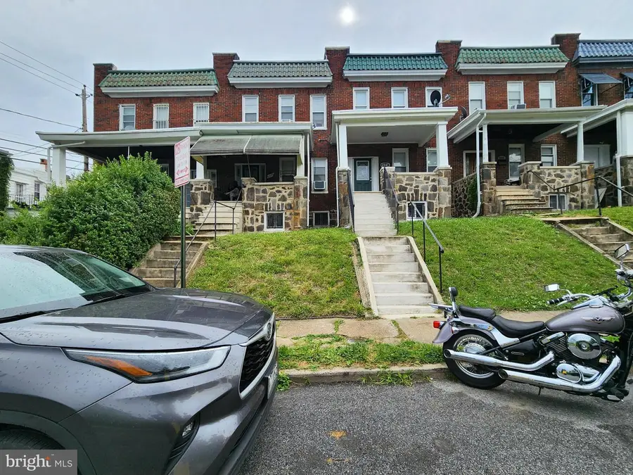 2049 Wheeler Ave, Baltimore, MD 21216 - #2