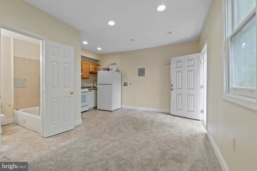 702 Homestead St, Baltimore, MD 21218 - #2