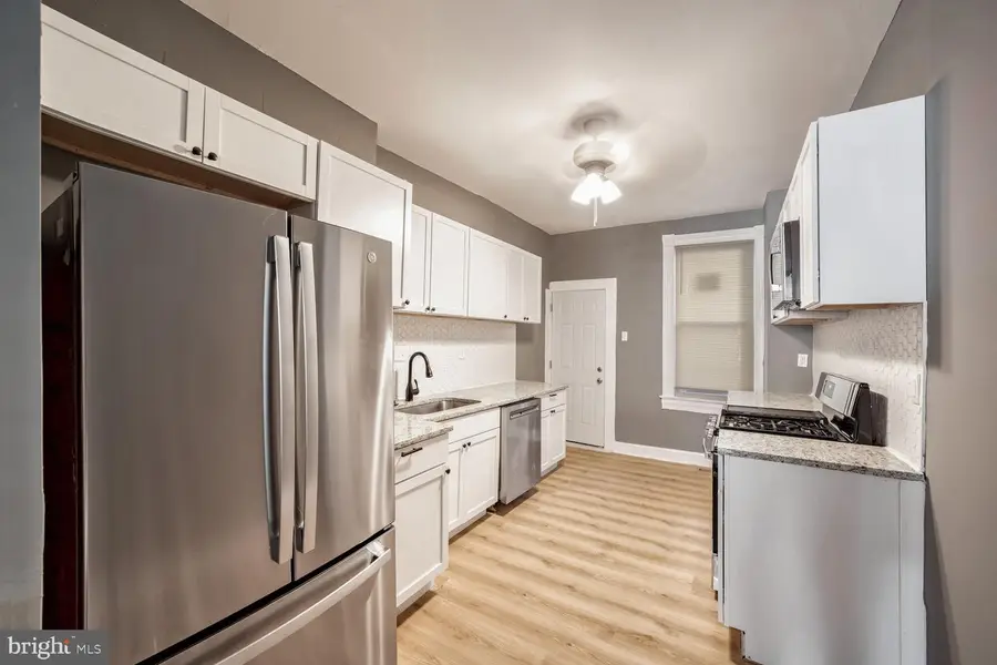 746 Dolphin St, Baltimore, MD 21217 - #3