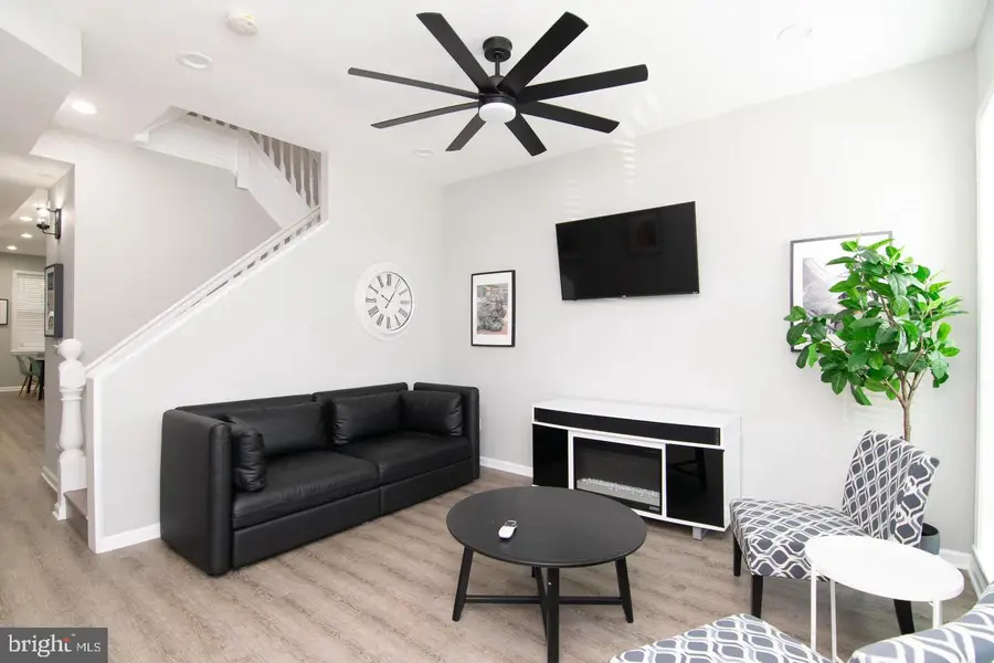 942 N Broadway, Baltimore, MD 21205 - #3