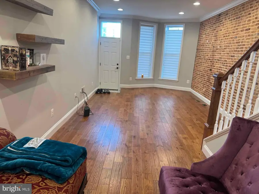812 W 34th St, Baltimore, MD 21211 - #3