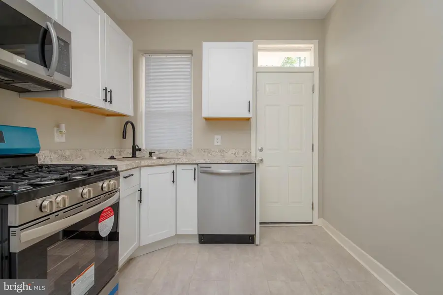 1921 W Fayette St, Baltimore, MD 21223 - #2