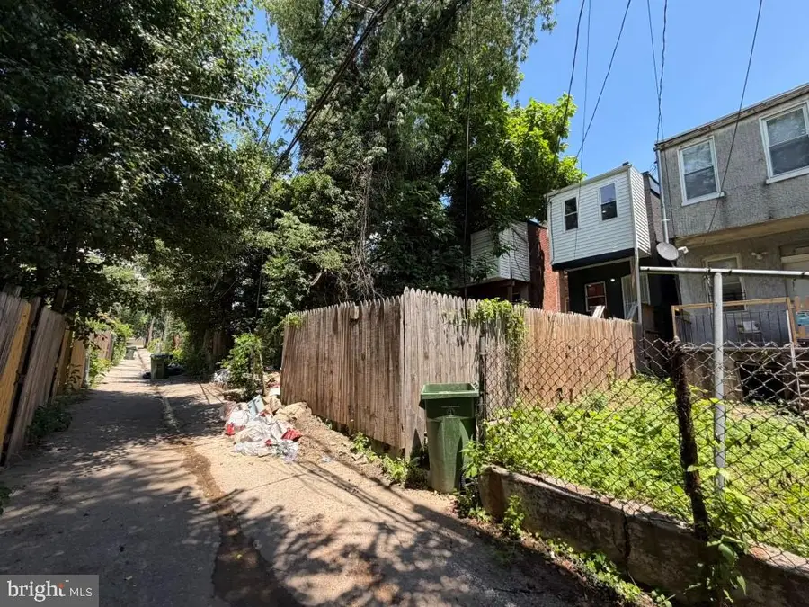 2420 Brentwood Ave, Baltimore, MD 21218 - #3