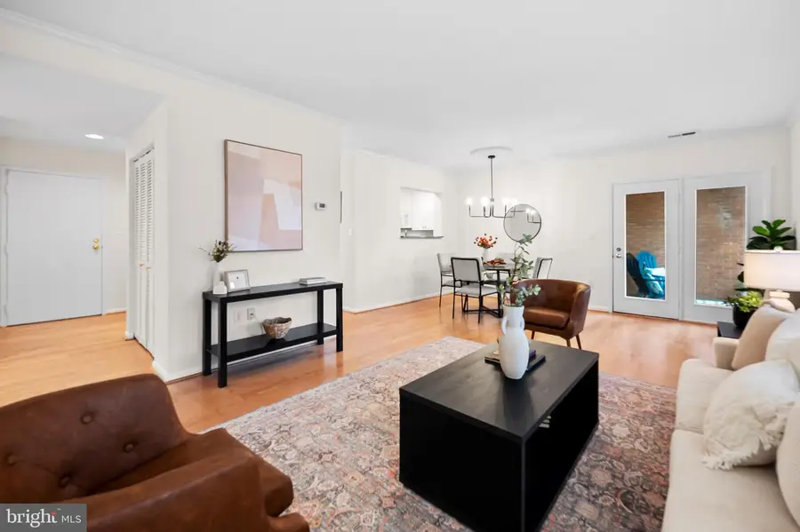 123 W Barre St W #402, Baltimore, MD 21201 - #2