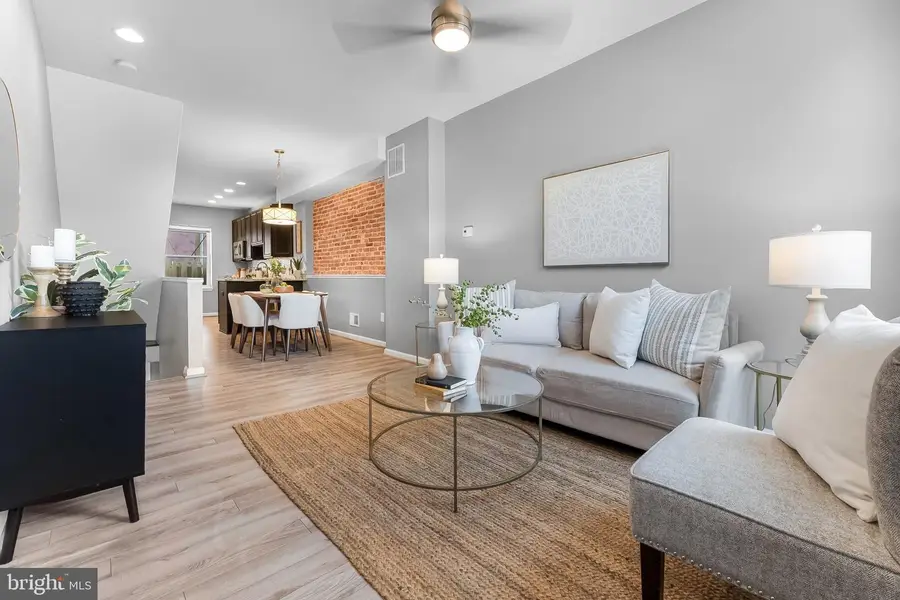 2806 E Fairmount Ave, Baltimore, MD 21224 - #3