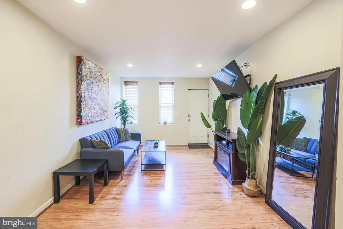 352 Woodyear St, Baltimore, MD 21223 - #1