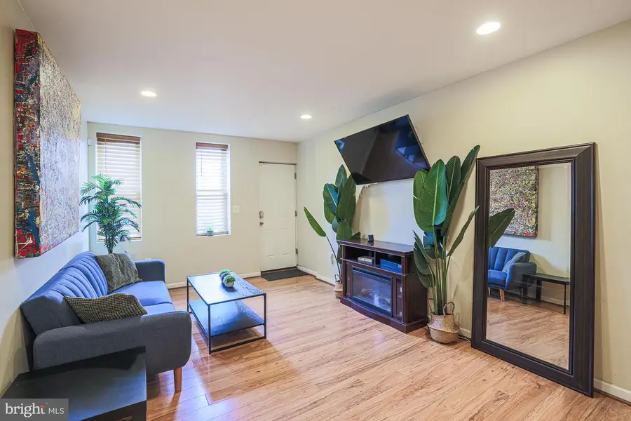 352 Woodyear St, Baltimore, MD 21223 - #2