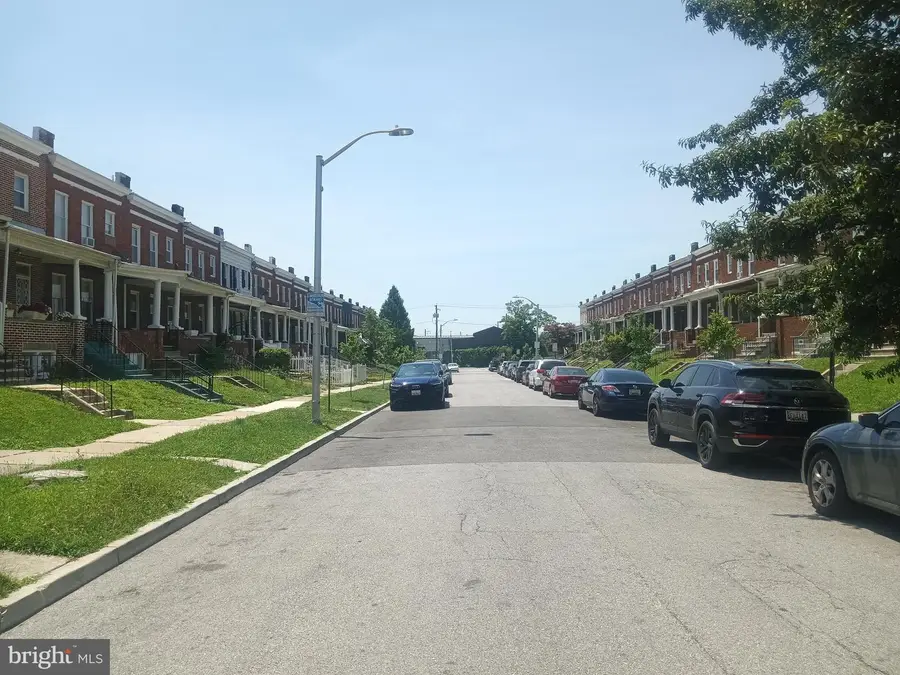 1543 N Payson St, Baltimore, MD 21217 - #2