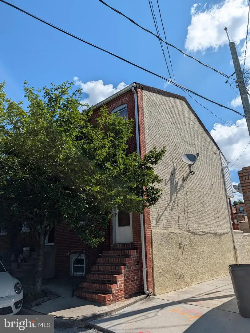 127 S Castle St, Baltimore, MD 21231 - #3