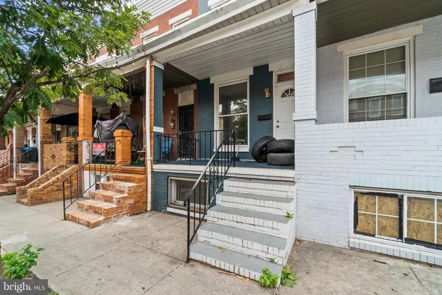 318 Robinson St N, Baltimore, MD 21224 - #2