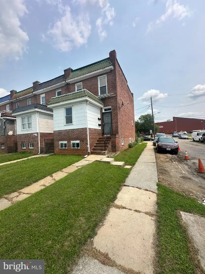 3923 W Garrison Ave, Baltimore, MD 21215 - #2